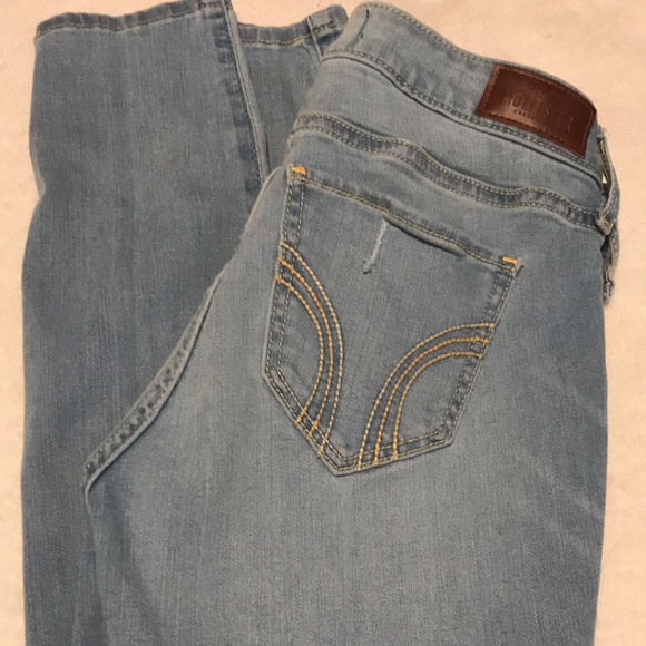 Jean - Picture 2 of 2